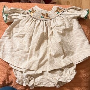 Little Girls Matching Mallard Suck Set